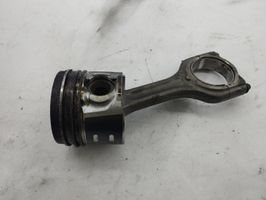 Ford C-MAX II Piston avec bielle 