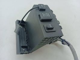 Honda CR-V USB-pistokeliitin 83410T0AK210M1