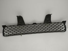 Toyota Corolla Verso AR10 Front bumper lower grill 531120F030