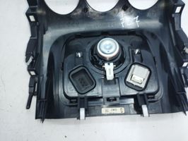 Mazda CX-7 Cadre, panneau d'unité radio / GPS EH4555210