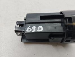 Toyota RAV 4 (XA40) Interruttore a pulsante start e stop motore CCAB10LP2210T1