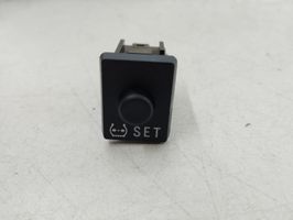 Toyota RAV 4 (XA40) Tyre pressure reset button TPMS 15A257