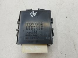 Toyota RAV 4 (XA40) Moduł / Przekaźnik wycieraczek 8594042030