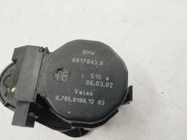 BMW X5 E53 Motor/activador trampilla de calefacción 0765019912