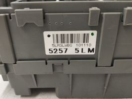 Honda CR-V Fuse module 52575LM