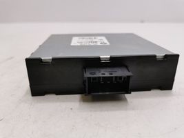 BMW 5 F10 F11 Voltage converter/converter module 9251984