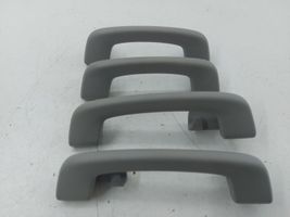 BMW 5 F10 F11 Un set di maniglie per il soffitto 