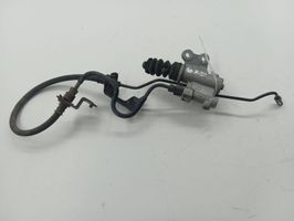 Honda CR-V Clutch slave cylinder 