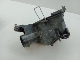 Honda CR-V Air filter box 