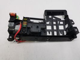 Audi A8 S8 D3 4E Module de fusibles 4E0971845