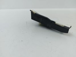 Volvo V40 Rivestimento modanatura del vetro della portiera anteriore 31349229