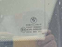 BMW X5 E53 Takasivuikkuna/-lasi 43R00022