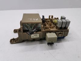 Toyota Corolla E120 E130 Fuse module 8264102040