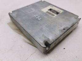 Toyota Corolla E120 E130 Calculateur moteur ECU 8966102A61