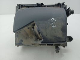 Opel Vectra C Scatola del filtro dell’aria 55350912