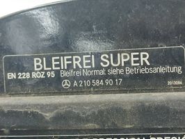 Mercedes-Benz ML W164 Klapka wlewu paliwa A1644700030