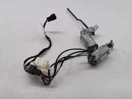 Mercedes-Benz ML W164 Motorino di regolazione piantone dello sterzo A2515400206