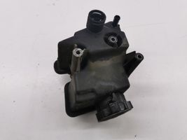 Mercedes-Benz ML W164 Réservoir de liquide de direction assistée A0004601183