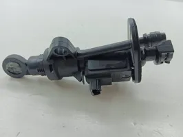 Volkswagen PASSAT B8 Clutch master cylinder 6284600748