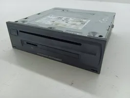 Volkswagen PASSAT B8 Navigation unit CD/DVD player 3Q0035820B