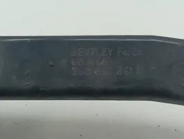 Bentley Flying Spur Jäähdyttimen kehyksen suojapaneelin kiinnike 3WC807861F