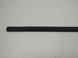 Infiniti FX Front door glass trim molding 