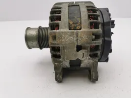 Volkswagen Golf VIII Generatore/alternatore 05E903026R