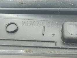 Citroen C4 II Picasso Listwa drzwi przednich 9676785080