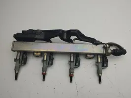 Toyota RAV 4 (XA50) Injektoren Einspritzdüsen Satz Set 8212533180