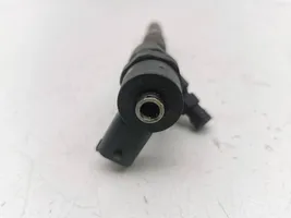 Opel Zafira C Injecteur de carburant 0445110327