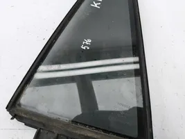 Toyota RAV 4 (XA30) Takakulmaikkunan ikkunalasi 6818942040