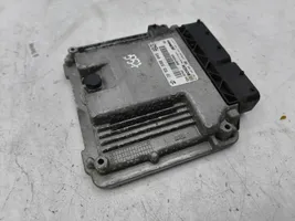 Opel Zafira C Engine control unit/module 0281030852