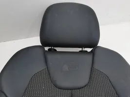 Audi Q2 - Front passenger seat 