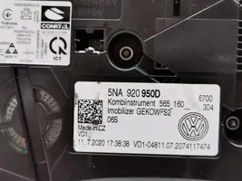 Volkswagen Tiguan Spidometras (prietaisų skydelis) 5NA920950D