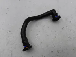 Audi Q3 F3 Tubo flessibile del liquido di raffreddamento del motore 05E133366N