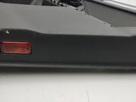Audi Q3 F3 Takaoven verhoilu 83A971693M