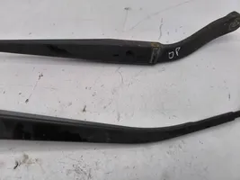 Opel Antara Front wiper blade arm 