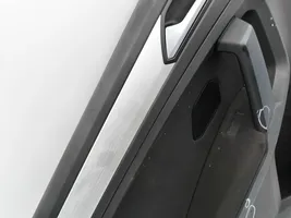 Volkswagen Tiguan Rivestimento del pannello della portiera posteriore 5NA86721L