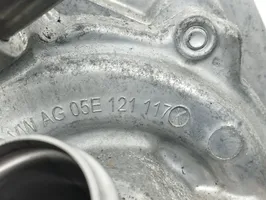 Audi A3 8Y Vesipumppu 05E121117K