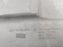 Mercedes-Benz ML W164 Caja del filtro de aire A6420940304