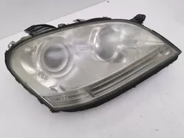 Mercedes-Benz ML W164 Phare frontale A0038205126