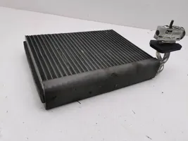 Mercedes-Benz ML W164 Gaisa kondicioniera radiators (salonā) A1648300084