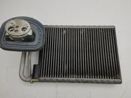 BMW 7 F01 F02 F03 F04 Gaisa kondicioniera radiators (salonā) 915980370