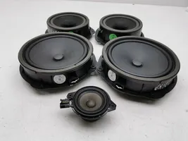Seat Leon IV Audio system kit 5FA035515
