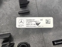 Mercedes-Benz C W204 Dysze / Kratki środkowego nawiewu deski rozdzielczej A2048306154