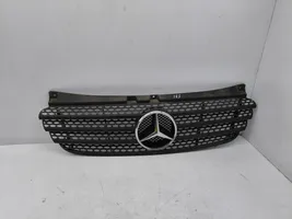 Mercedes-Benz Vito Viano W639 Griglia superiore del radiatore paraurti anteriore A6398800185