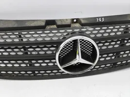 Mercedes-Benz Vito Viano W639 Oberes Gitter vorne A6398800185