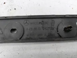 Mercedes-Benz Vito Viano W639 Takapuskurin kannake A6398850356