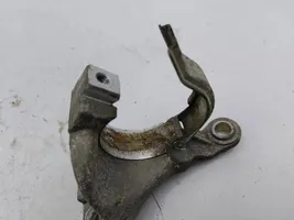 Nissan Qashqai Wspornik / Mocowanie łożyska podpory wału napędowego 397747134R