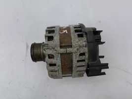 Nissan Qashqai Generatore/alternatore 231004719R